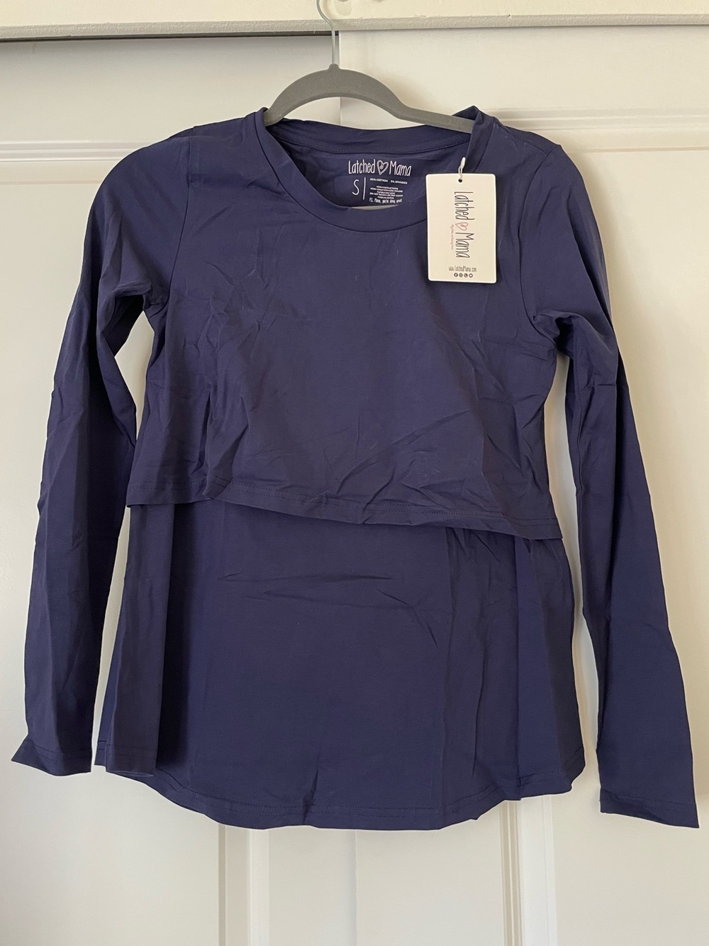 Latched Mama m Long Sleeve Nursing Top